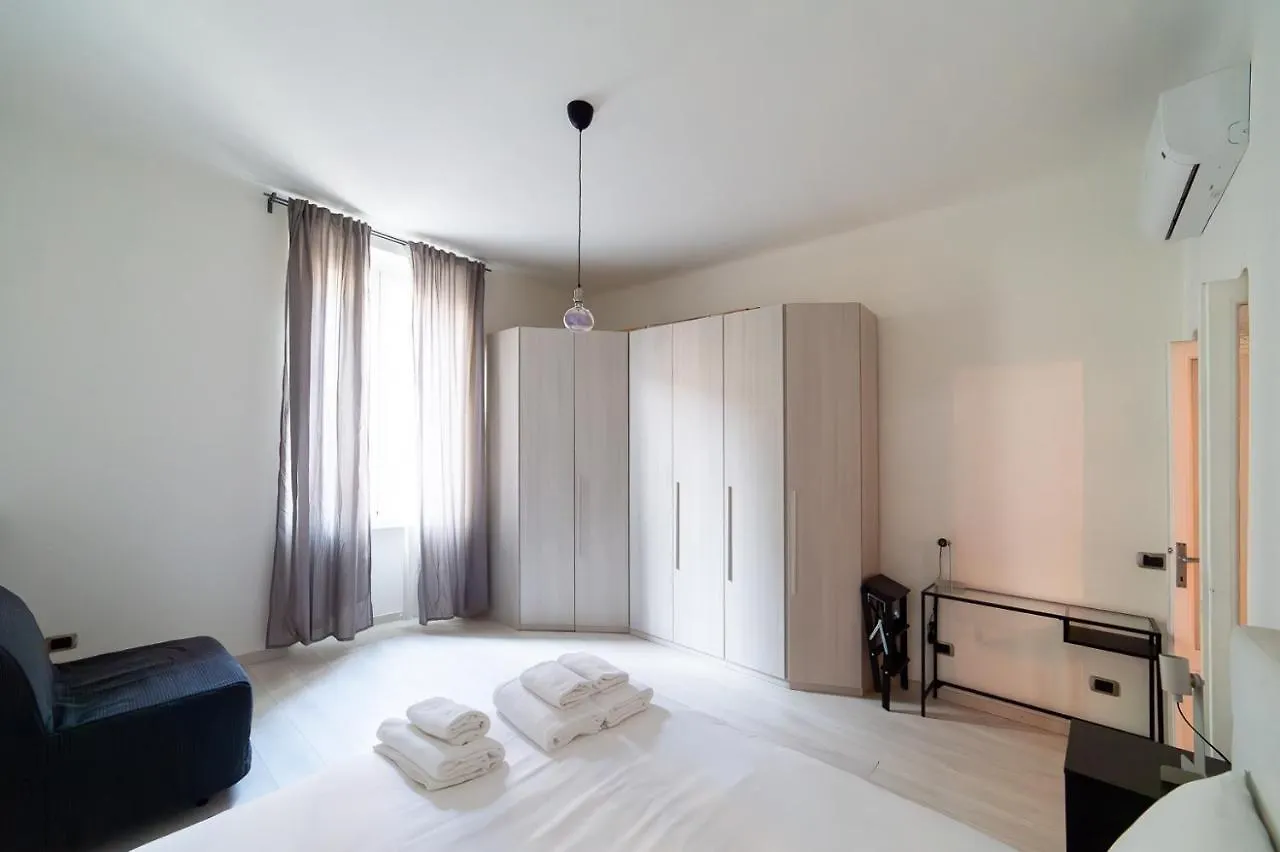 Hbhall Sempione Apartment Milan
